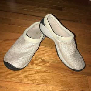 Merrell slip ons